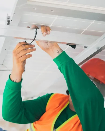 Como instalar painéis solares sem complicação