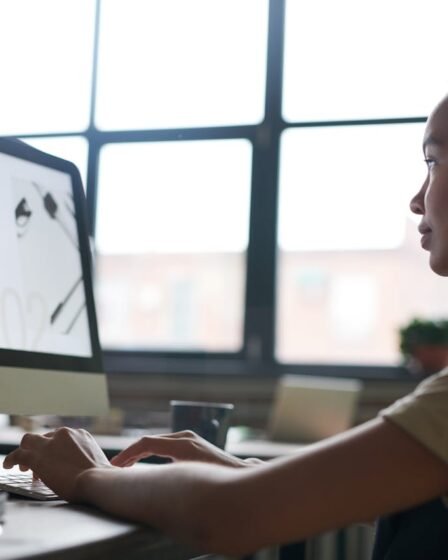 Como conseguir descontos em uma pós-graduação EAD