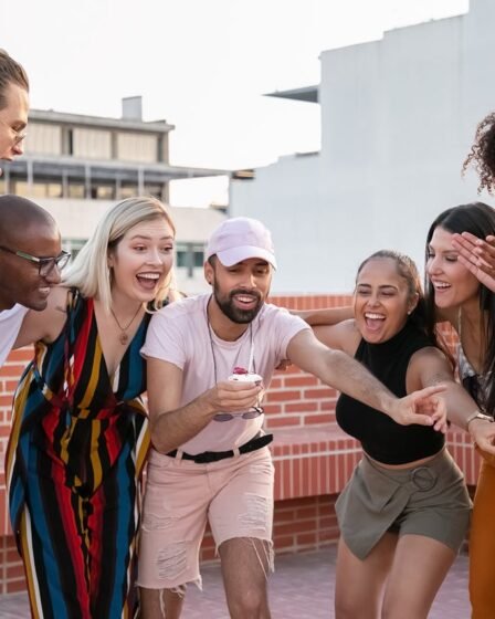 aniversário ao ar livre simples