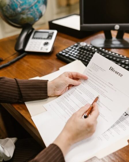 Como encontrar um advogado confiável?